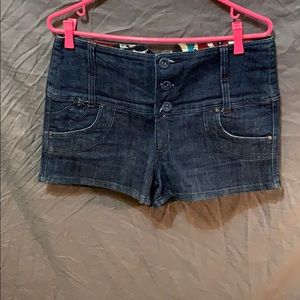 Women’s shorts size 13
